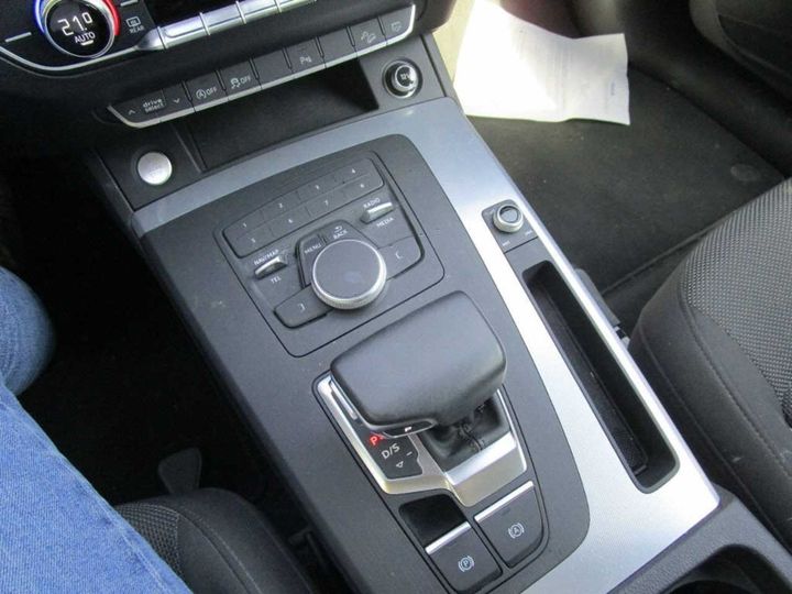 Audi Q5 35 TDI Business Design quattro S tronic
