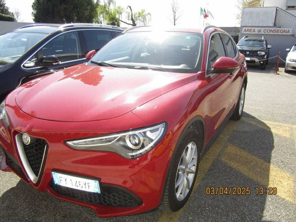 Alfa Romeo Stelvio SUV 2.2 Turbo Diesel 210CV AT8 Q4 Executive